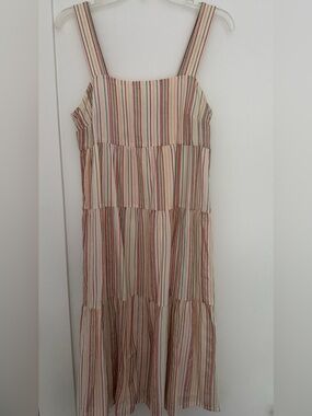 Madewell button back tiered dress in rainbow stripe size 4